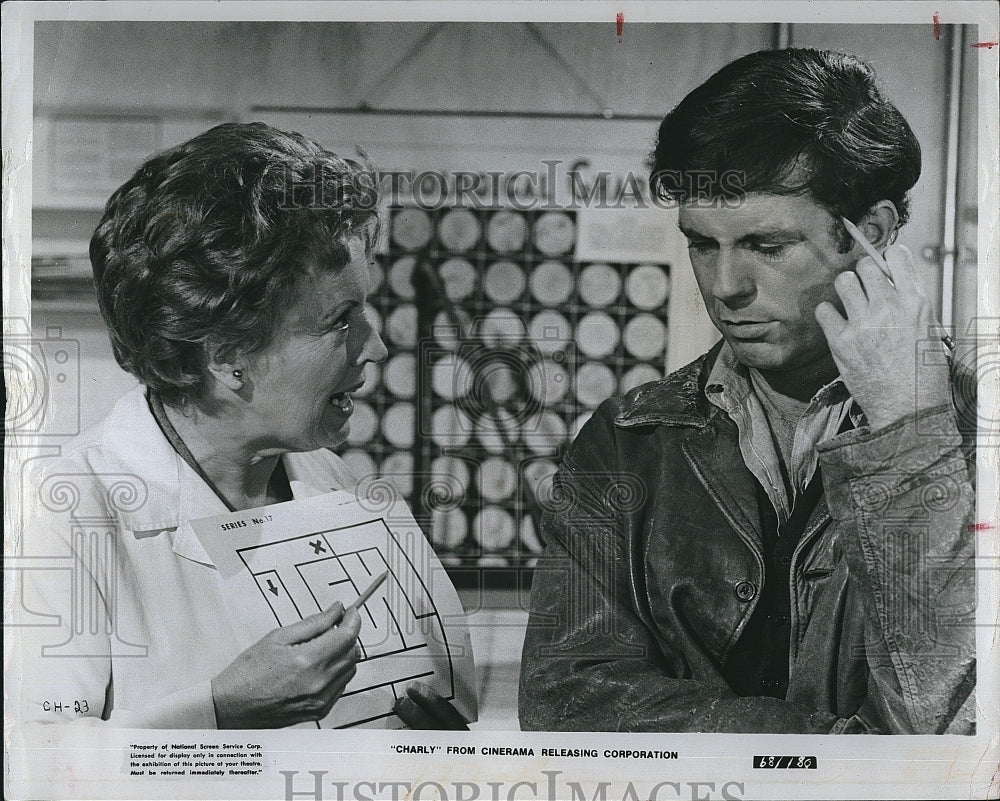 1973 Press Photo Actor Cliff Robertson in "Charly" - Historic Images