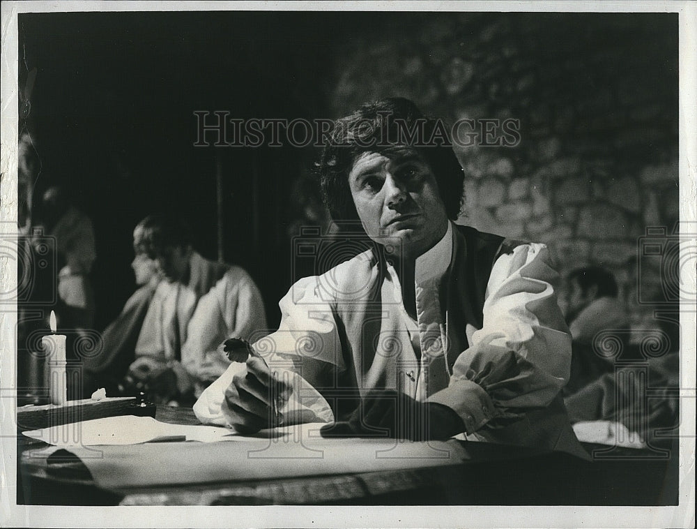 1973 Press Photo Actor Cliff Robertson in &quot;The Man Without A Country&quot; - Historic Images