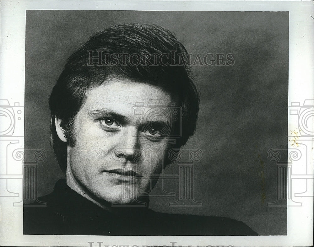 1971 Press Photo Actor Roger Davis in "Alias Smith & Jones" - Historic Images