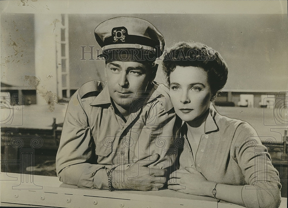 1954 Press Photo Alan Ladd Stars In &quot;Hell Before Zero&quot; - Historic Images