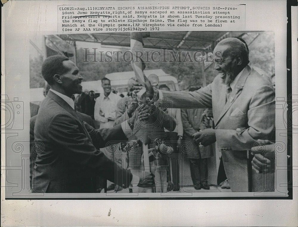 1972 Press Photo President Jomo Kenyatta, Kipchoge Keino - Historic Images