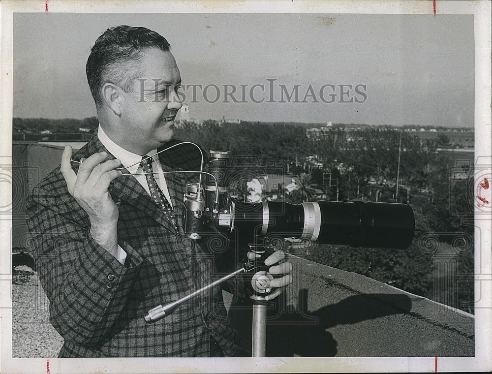 Press Photo Johnnie Evans - Historic Images