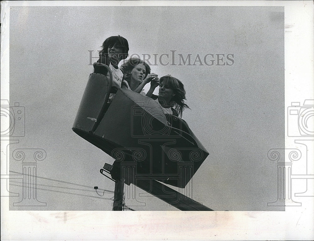 1979 Press Photo Land O Lakes Residents at Carnival - Historic Images