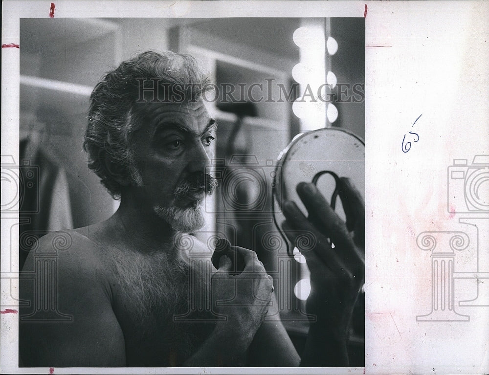 1970 Press Photo Michael Kermoyan in &quot;Zorba the Greek&quot; - Historic Images