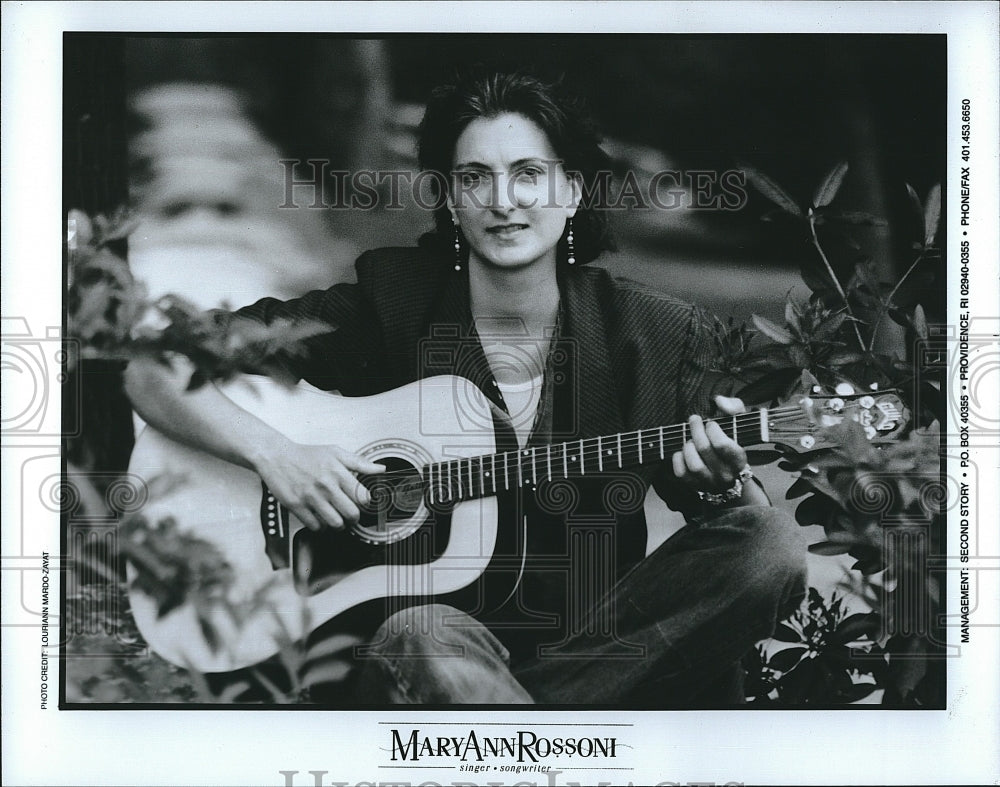 1996 Press Photo Singer &amp; songwriter Mary Ann Rossoni - Historic Images