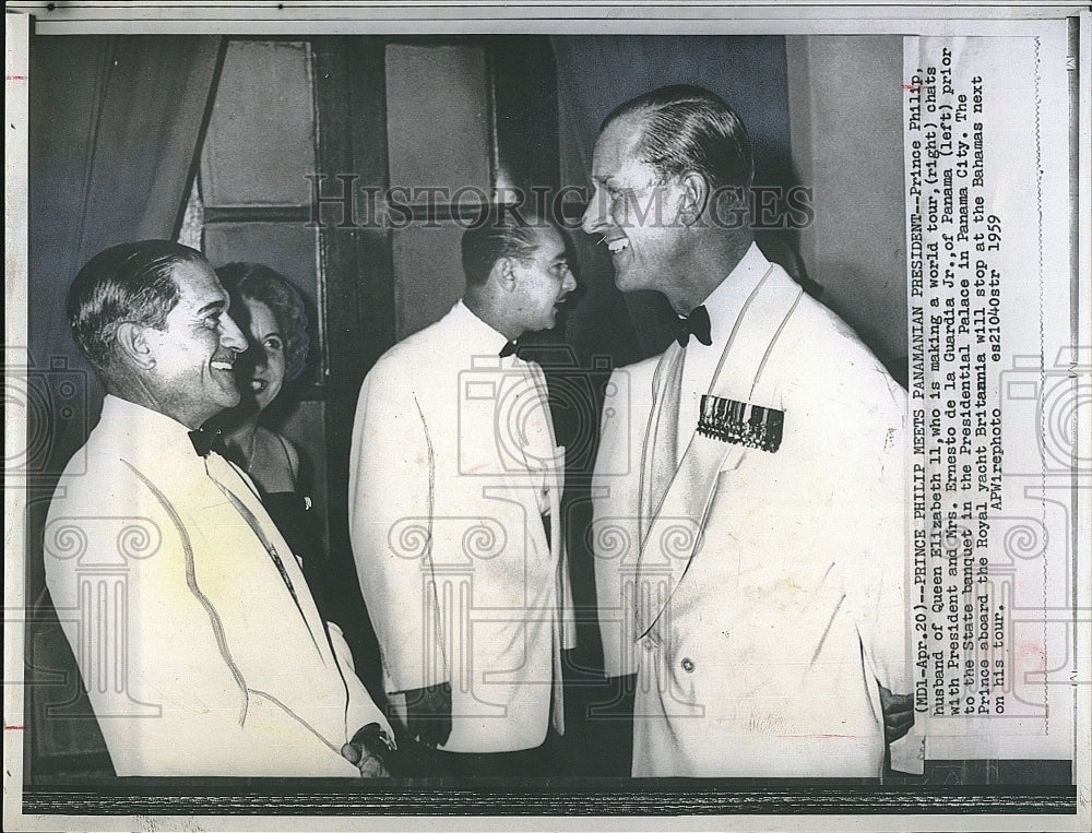 1959 Press Photo Prince Phillip and President of Panama Ernesto De La Guardia Jr - Historic Images