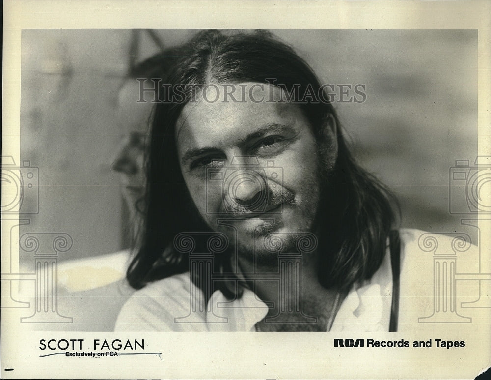 1975 Press Photo Famous Rock Star Scott Fagan - Historic Images