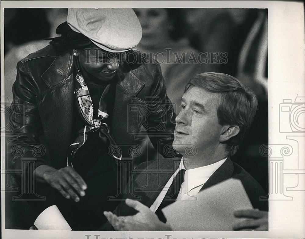 1992 Press Photo Dr Mildred Jefferson  w/ Bill Weld at the abortion hearings at - Historic Images