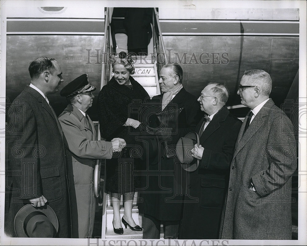 1961 Press Photo Cardinal Cushing, Mayor Collins & Gov Volpe Greet Italian Deleg - Historic Images