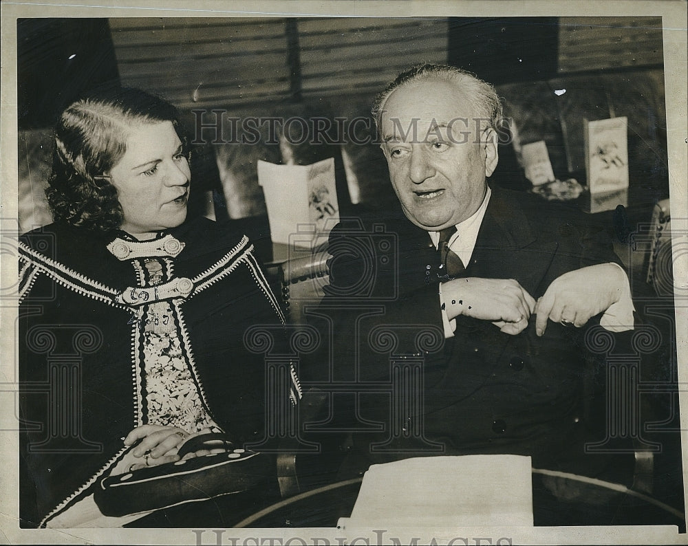 1940 Press Photo Hotel Statler Mr. and Mrs. Ludwig Lewisohn - Historic Images