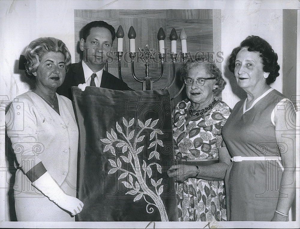 1964 Press Photo Hebrew Ladies Aid Mrs Slawsby,P Dubroff,Mrs Spitz,Mrs Shapiro - Historic Images