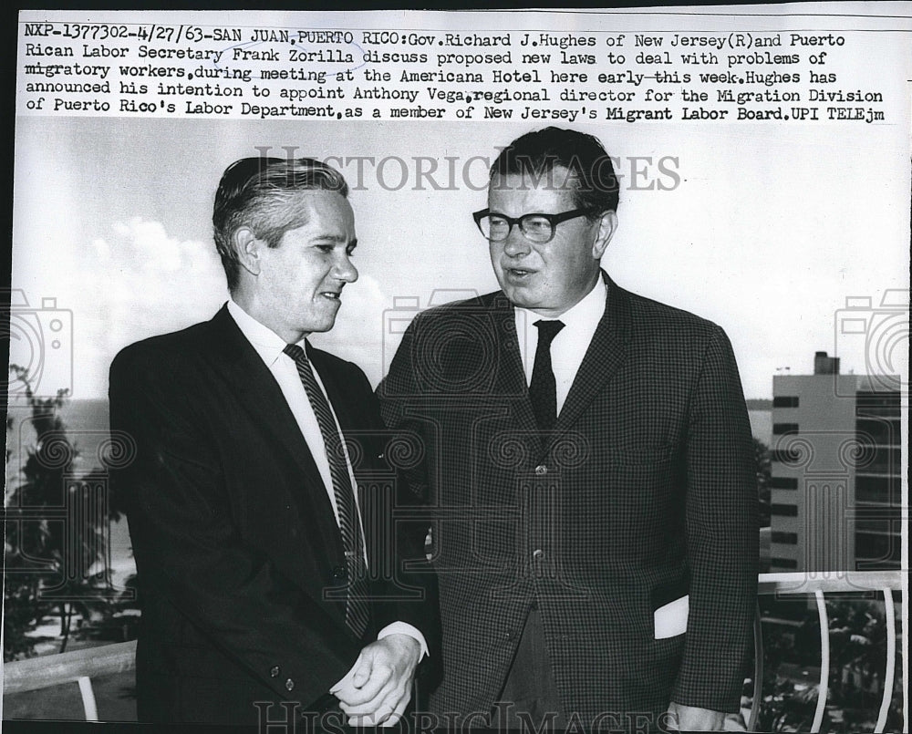1963 Press Photo Richard Hughes & Frank Zorilla Discuss New Labor Laws - Historic Images