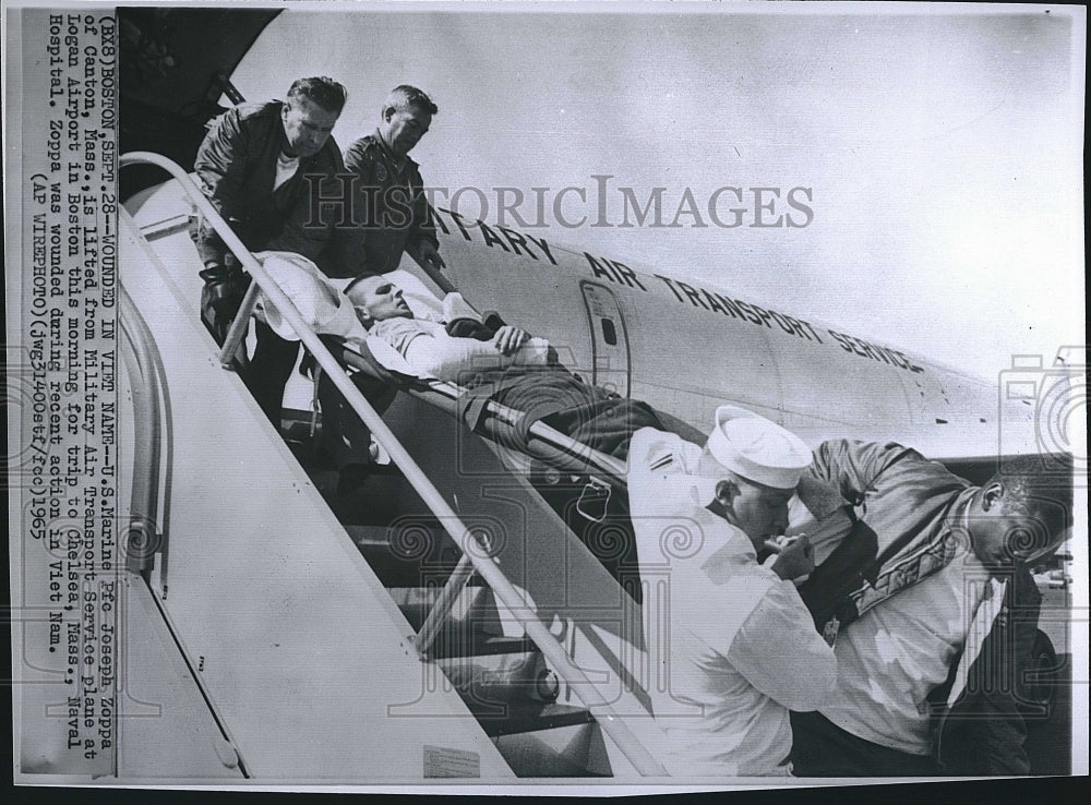 1965 Press Photo US Marine PFC Joseph Zoppa Returns Home Wounded From Vietnam - Historic Images