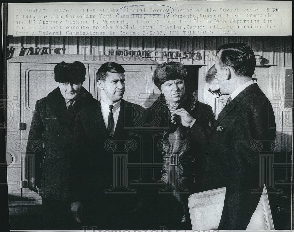 1967 Press Photo Nicolai Zernov,Yuri Zchemkud,Vasily Cuzenko, &amp; atty R McVeigh - Historic Images