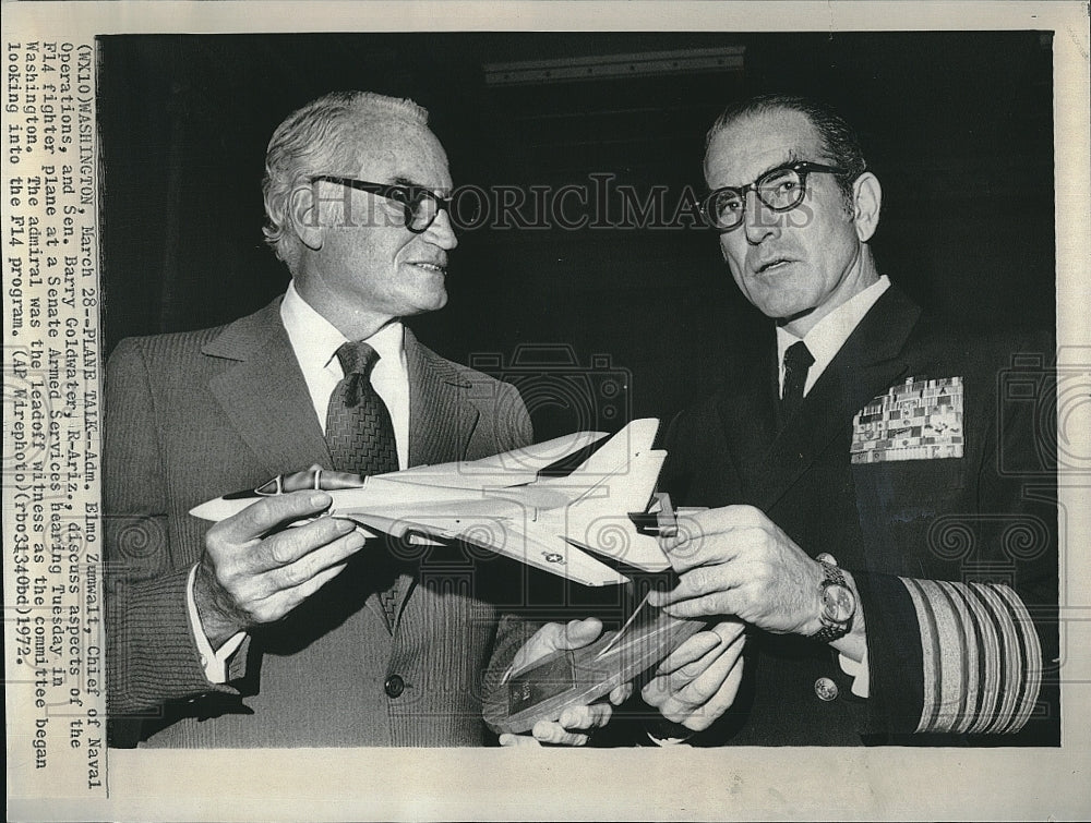 1972 Press Photo  Adm Elmo R Zumwalt Jr &amp; Sen Barry Goldwater - Historic Images