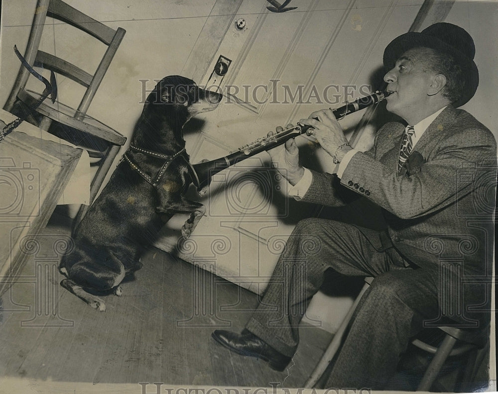 1948 Press Photo Ted Lewis and Pet Dog - Historic Images