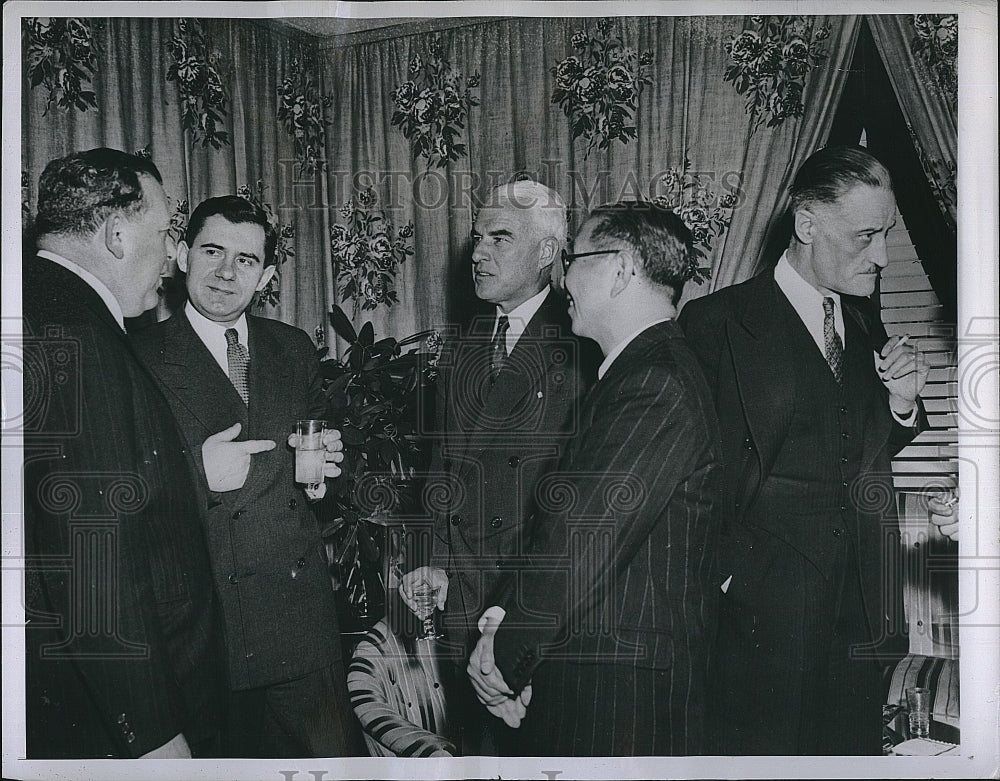 1946 Press Photo UN Sec General Trygve Lie ,A Gromyko & other Un delegates - Historic Images