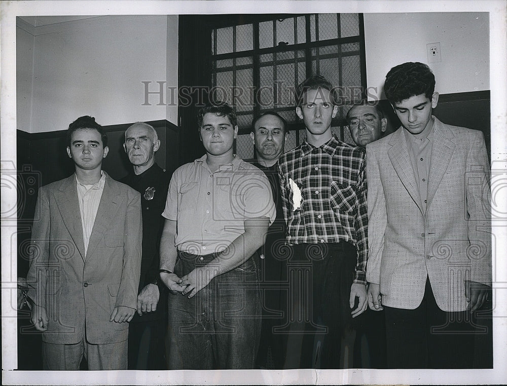 1954 Press Photo Brooklyn&#39;s &quot;Thrill Killers&quot; 4 Teens Melvin Mittma, Jerome Liebe - Historic Images