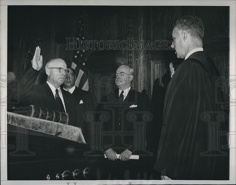 1952 Press Photo John O&#39;Connell Director of RI IRS &amp; Judge Woodbury - Historic Images