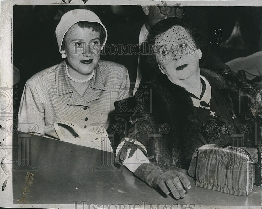 1954 Press Photo Janie Murphy, Mrs. Marion Thorne - Historic Images