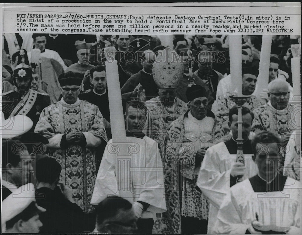 1960 Press Photo Gustayo Cardinal Testa in Munich Germany - Historic Images