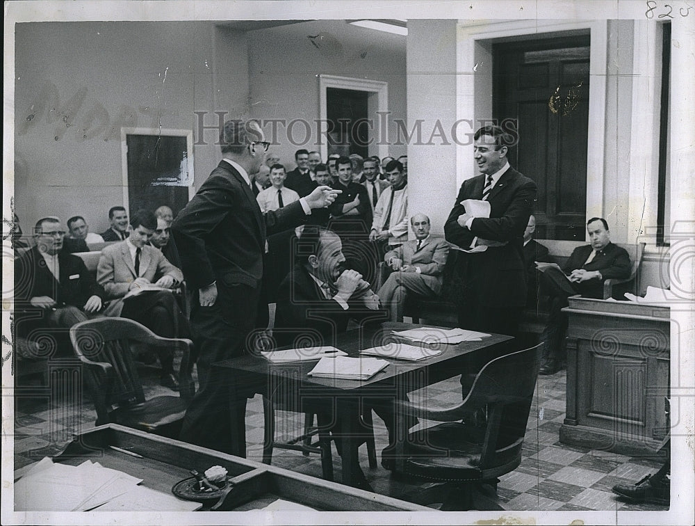 1964 Press Photo Counsel State Supt of Buildings Dino DiCarlo &amp; Atty O&#39;Donell - Historic Images