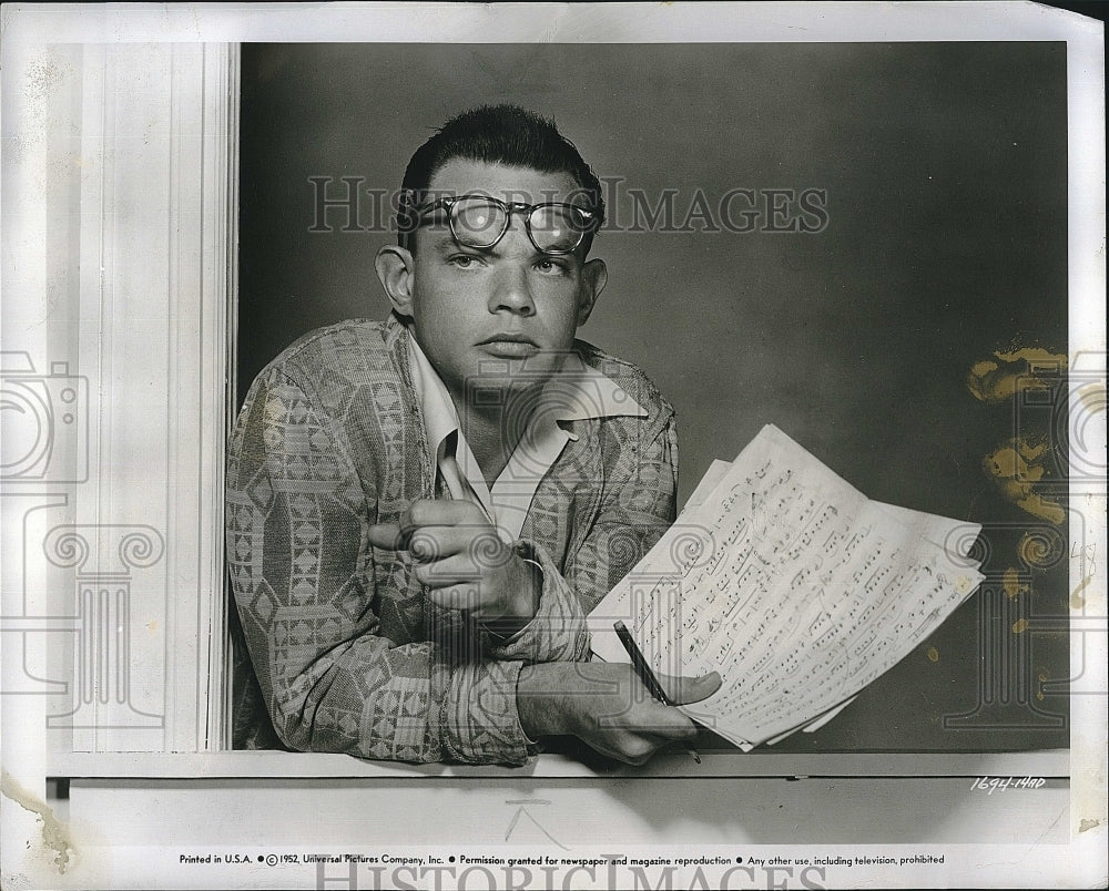 1952 Press Photo Actor Lancout Johnson - Historic Images