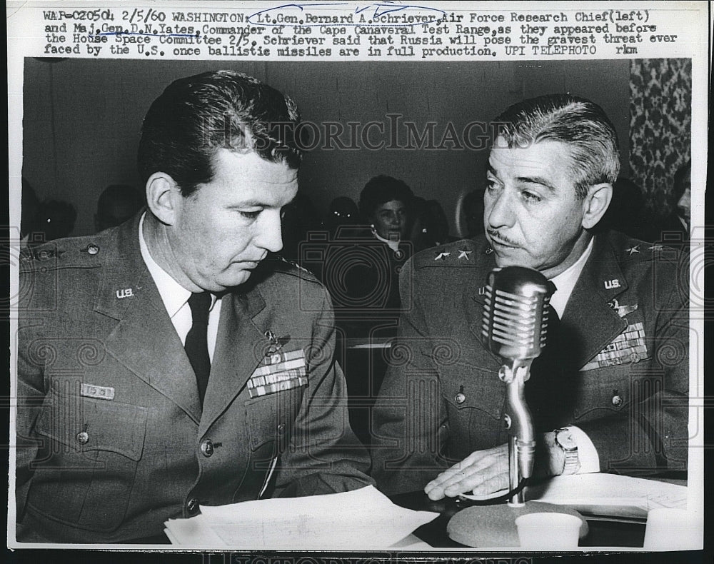 1960 Press Photo Gen. Bernard Schriever at House Space Committee hearing - Historic Images