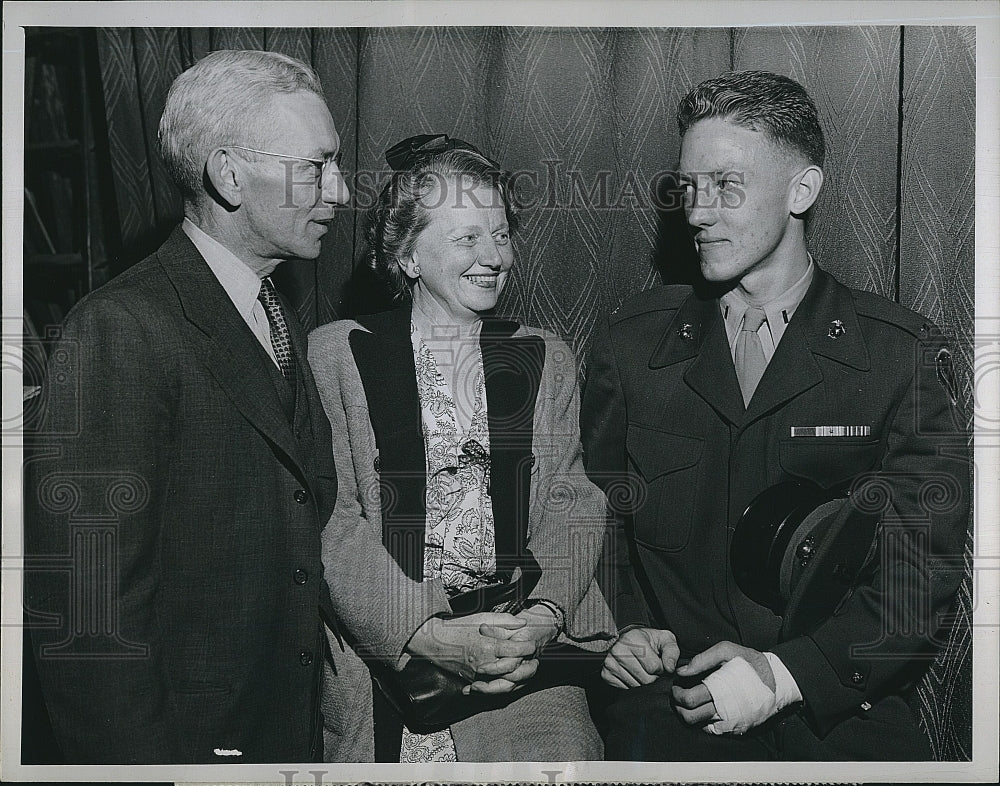 1945 Press Photo &quot;Vox Pop&quot; Parks Johnson,Louise  Johnson,Wm Johnson Jr - Historic Images