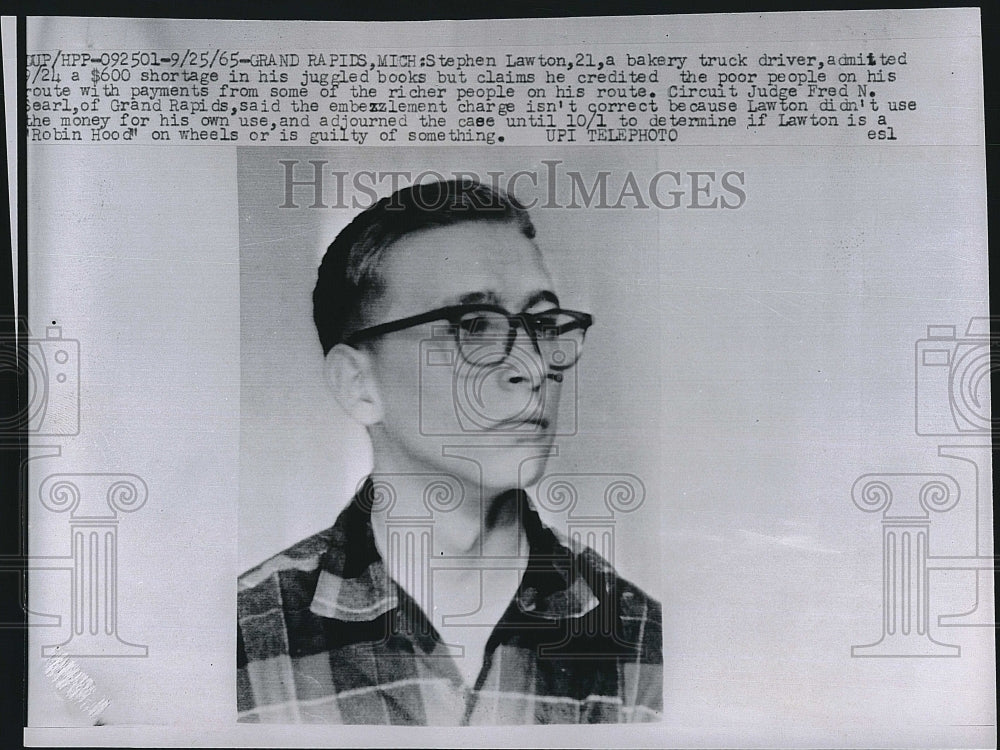 1965 Press Photo Stephen Lawton. charged with embezzelment - Historic Images