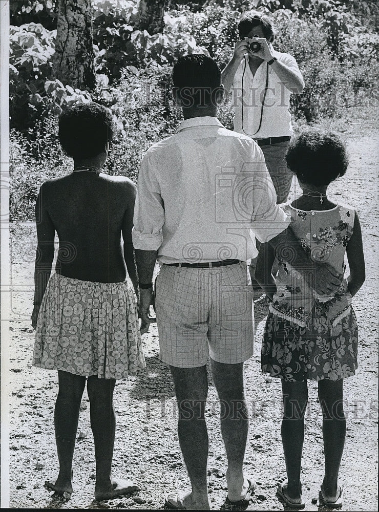 1974 Press Photo Islanders in the Trobriand Islands - Historic Images