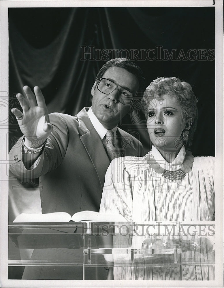 1990 Press Photo &quot;Fall From Grace&quot; Bernadette Peters &amp; Kevin Spacey - Historic Images