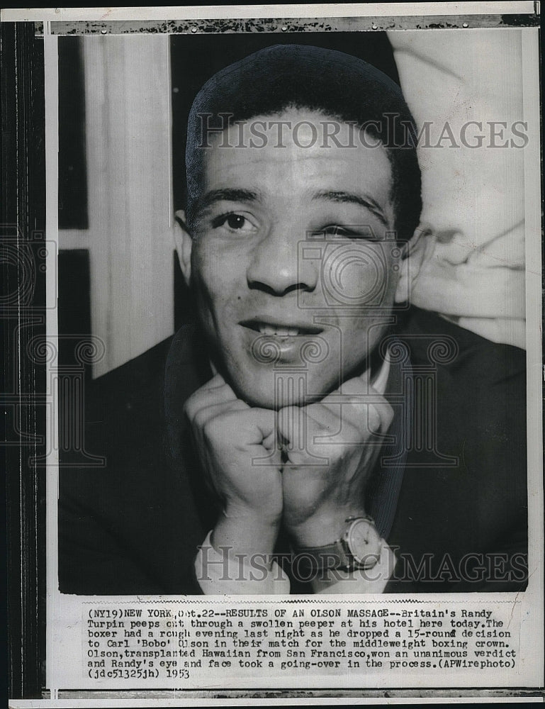 1953 Press Photo British  boxer, Randy Turpin after losing to Carl Olson - Historic Images