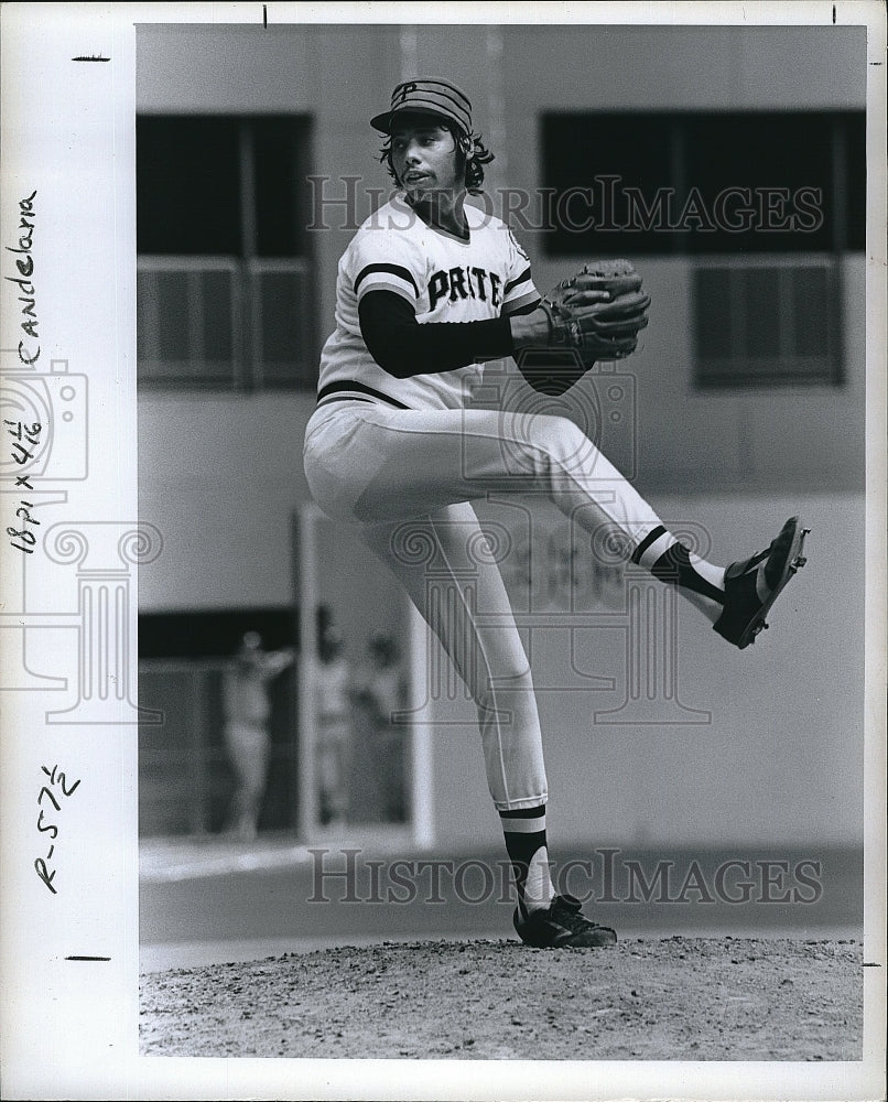 1976 Press Photo John Cardelaria Pitcher Pittsburgh Pirates Baseball Team - Historic Images