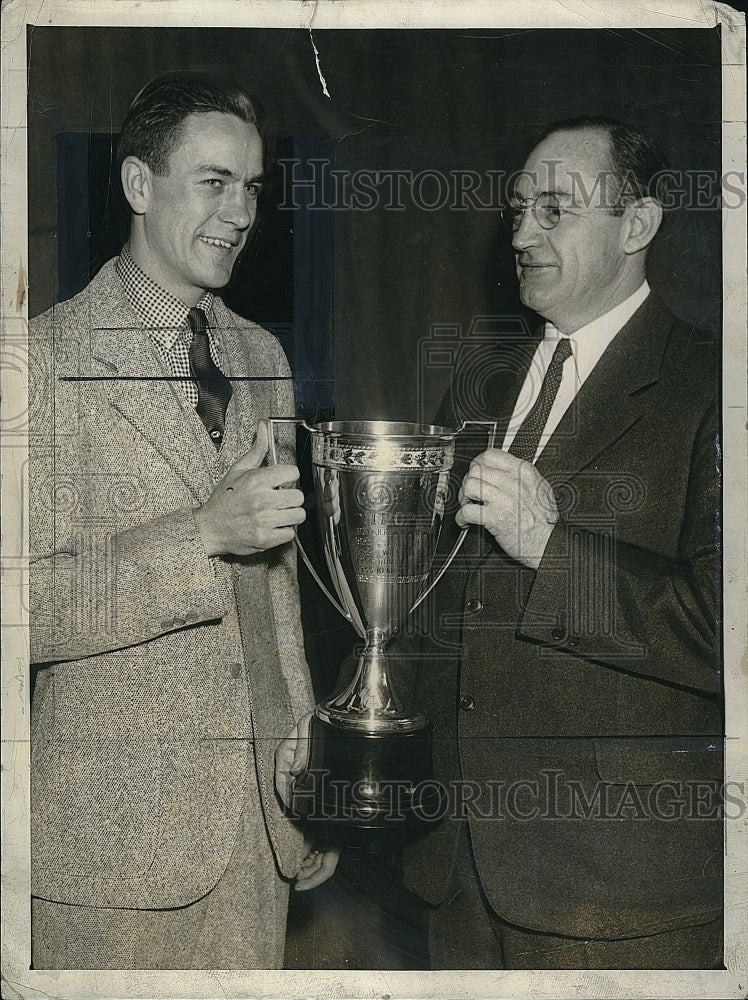 1936 Press Photo Gene Venzke, Dr. Leroy Mercer, University of Pennsylvania - Historic Images