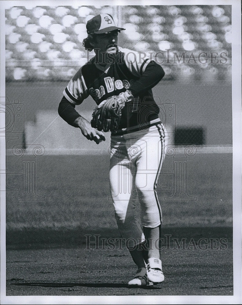 1979 Press Photo Kurt Bevacqua, Padres infielder - Historic Images