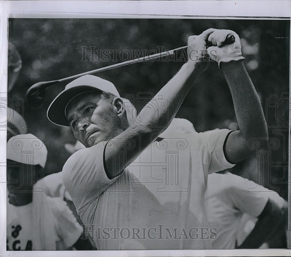 1959 Press Photo Julius Boros Competes In National Open Golf Tournament - Historic Images