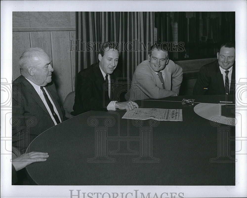 1956 Press Photo Program &quot;Baseball Corner&quot; Buddy Blattner, Paul Richards - Historic Images