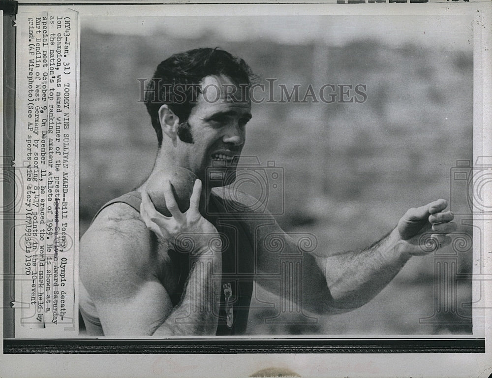 1970 Press Photo Billy Toomey US Olympic Decathalon Champ Wins Sullivan Award - Historic Images