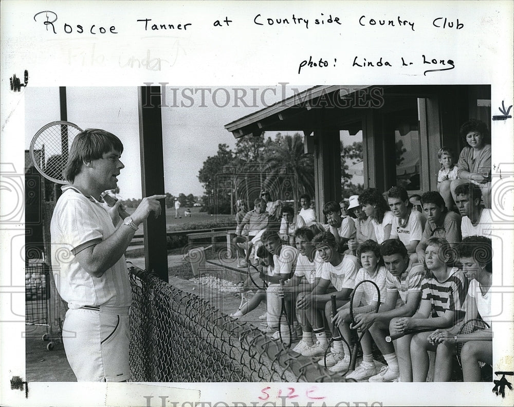 1987 Press Photo Roscoe Tanner Professional Tennis Player Clinic Clearwater - Historic Images