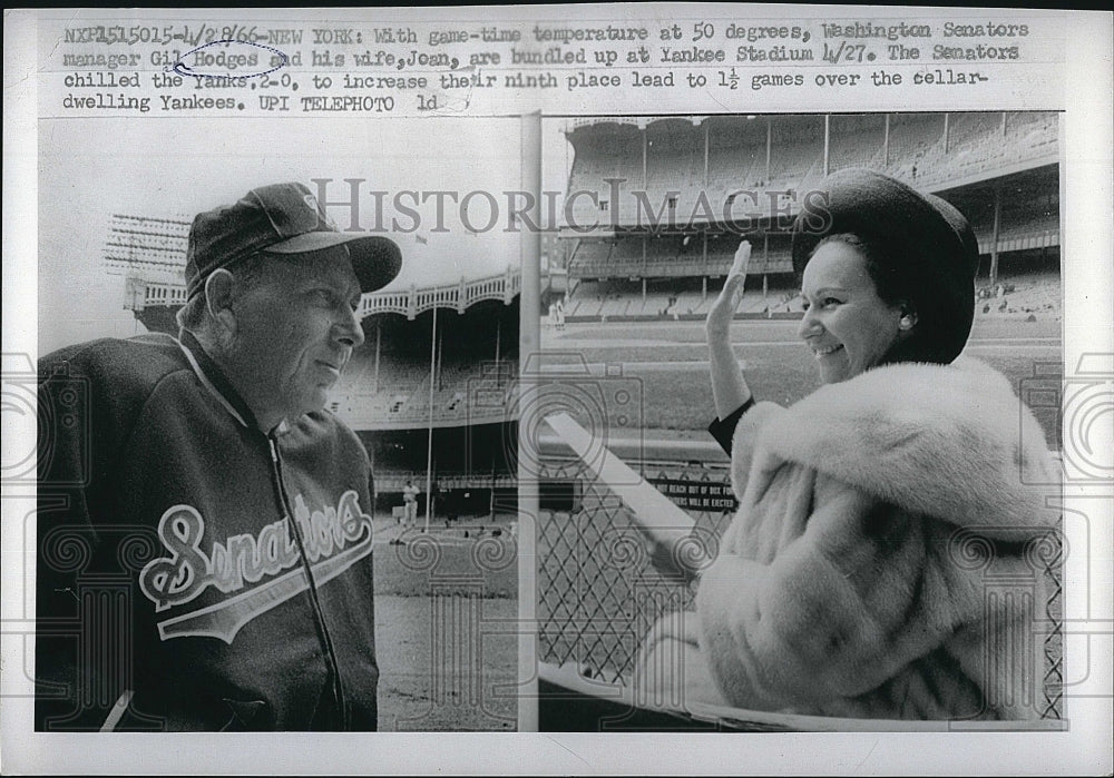 1966 Press Photo Washington Senators Manager Gil Hodges and his Wife Joan - Historic Images
