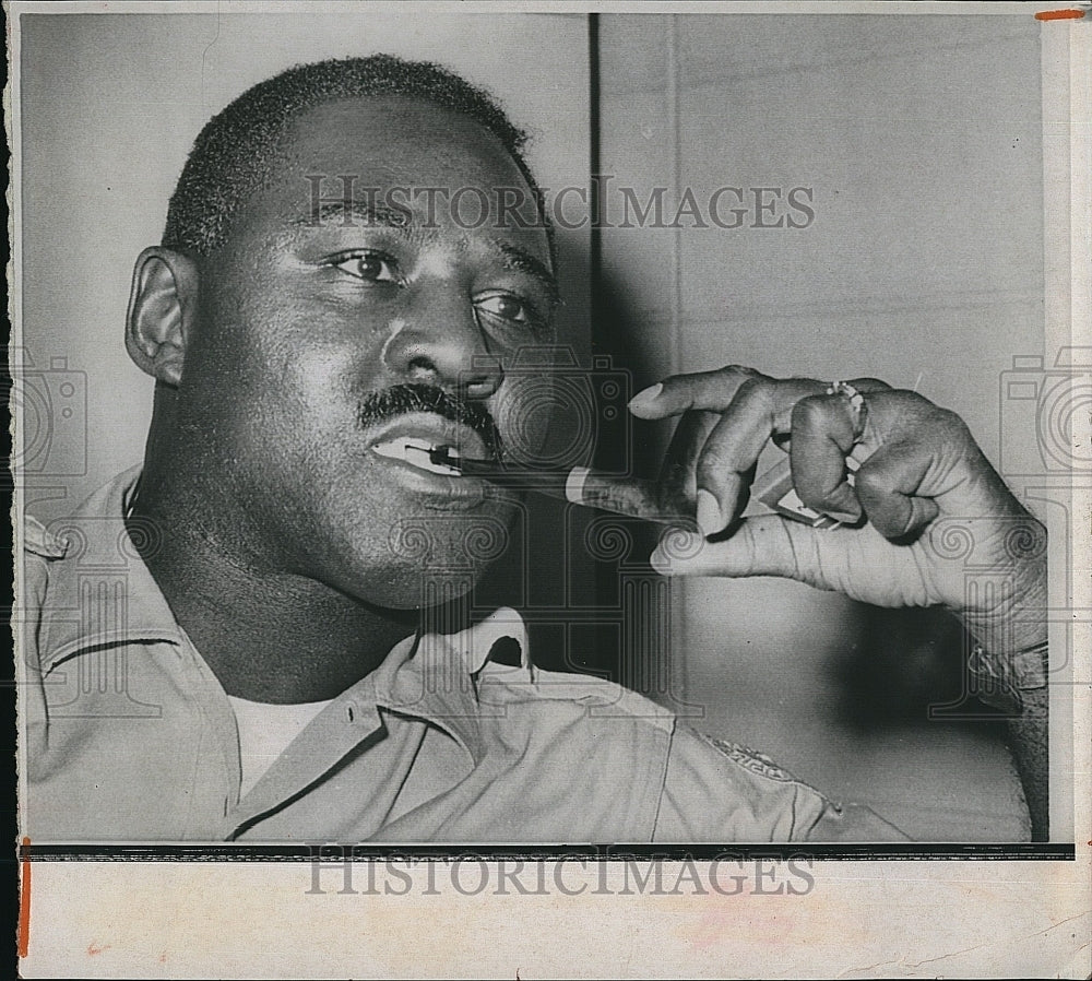 1965 Press Photo Musician Ezzard Charles - Historic Images