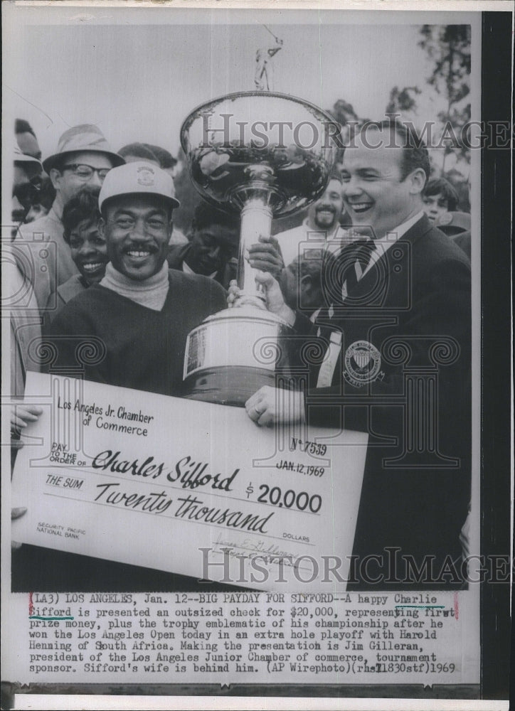 1969 Press Photo Charlie Sifford, winner of LA Open - Historic Images