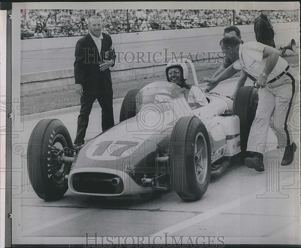 1963 Press Photo Troy Ruttman and crew happy after qualifying for Indy ...