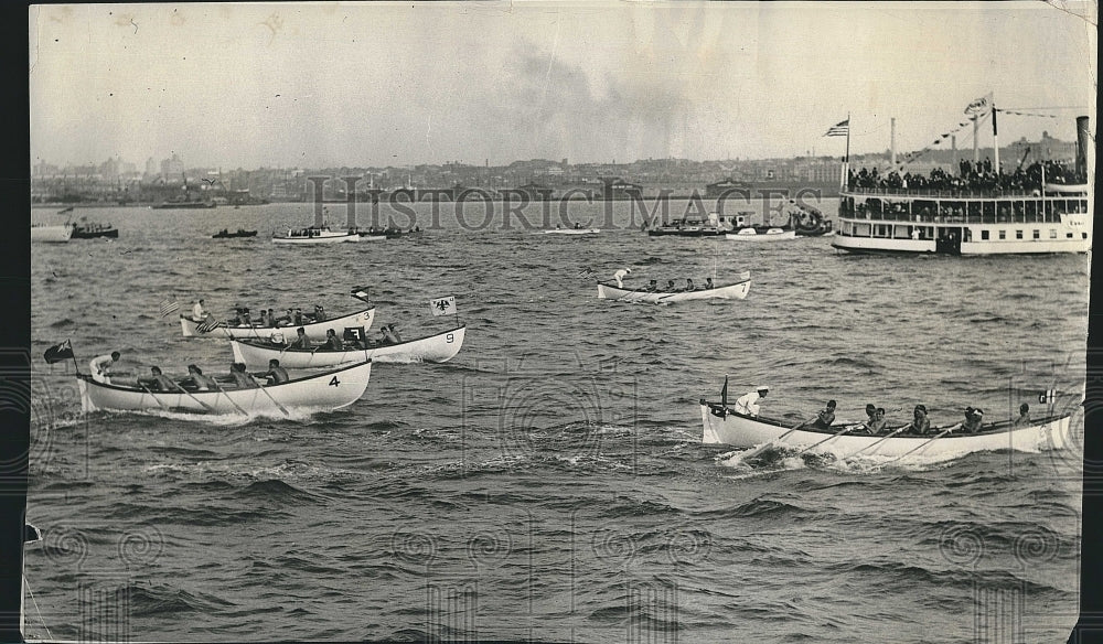 1938 Press Photo Italian lifeboat crew wins Int'l Lifeboat Race in New York - Historic Images