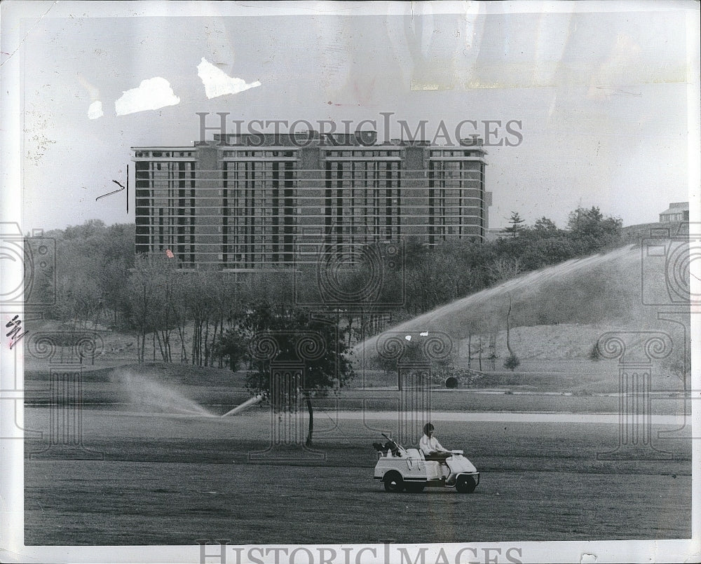 1978 Press Photo Tower at Fercroft overlooking Robert Trent Jones golf course - Historic Images