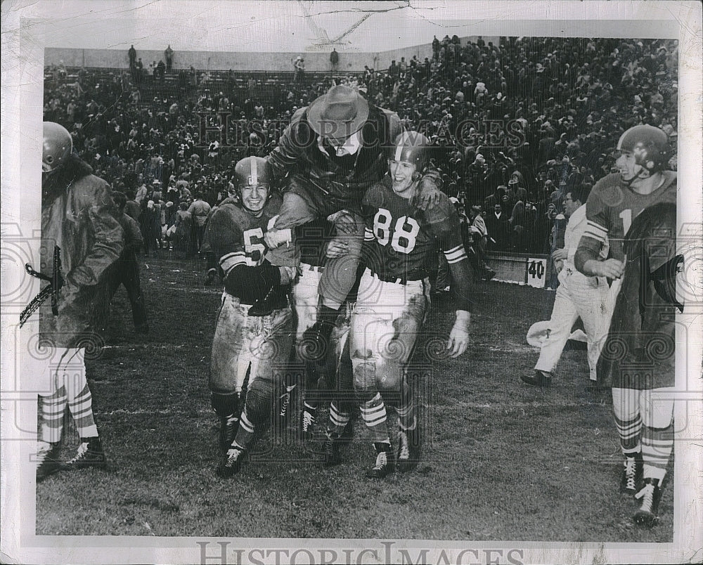 1950 Press Photo Clarence Munn, Football Coach - Historic Images