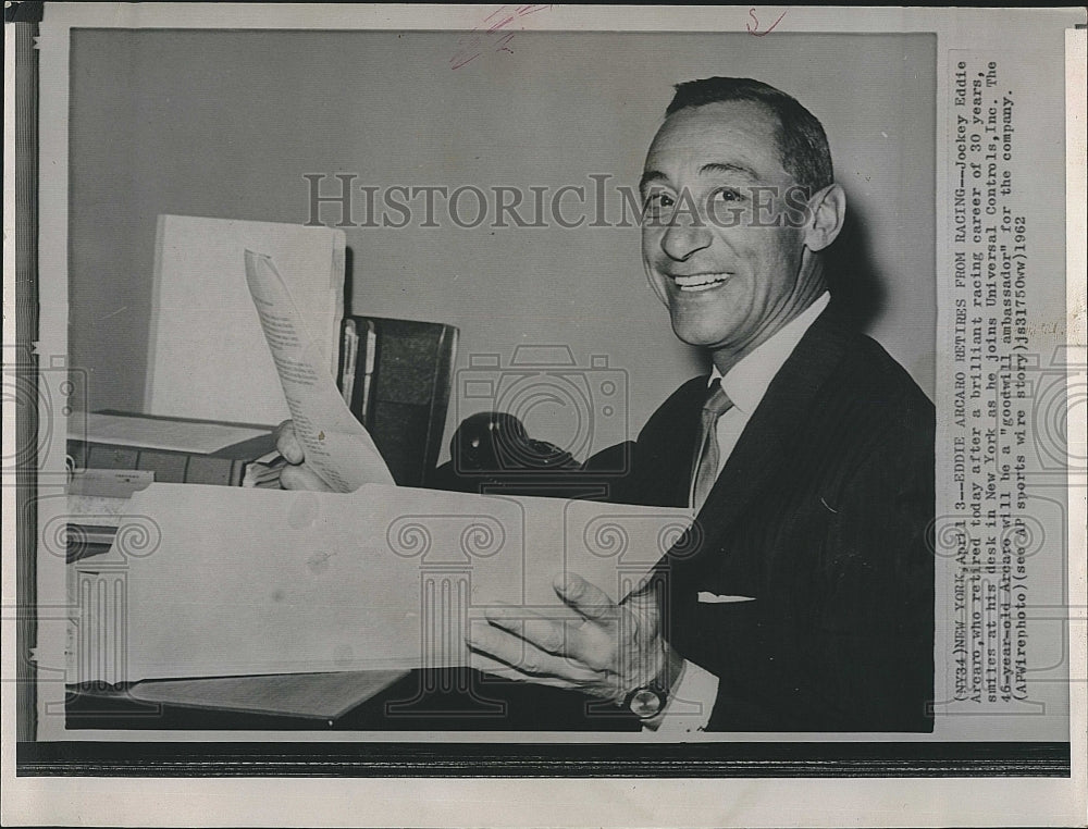 1962 Press Photo Jockey Eddie Arcaro Retires and Joins Universal Controls, Inc - Historic Images