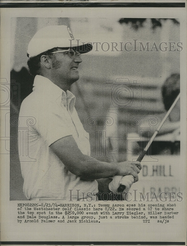 1974 Press Photo Tommy Aaron Watches Opening Shot At Westchester Golf Classic - Historic Images