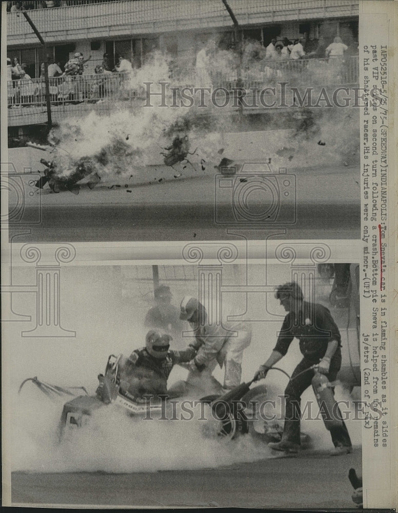 1975 Press Photo Tom Sneva's racer explodes in flames at Spokane Washington - Historic Images